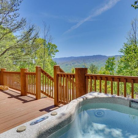 Idyllic Gatlinburg Cabin With Hot Tub And Balcony! Dış mekan fotoğraf