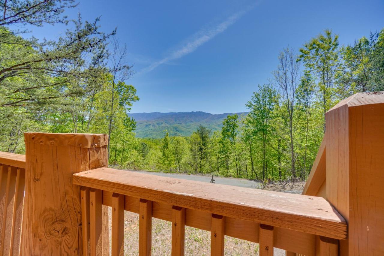 Idyllic Gatlinburg Cabin With Hot Tub And Balcony! Dış mekan fotoğraf