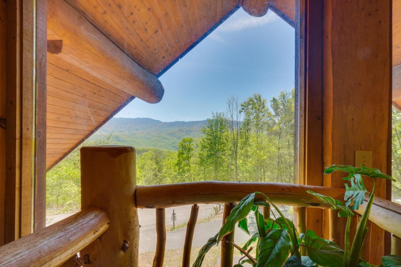 Idyllic Gatlinburg Cabin With Hot Tub And Balcony! Dış mekan fotoğraf